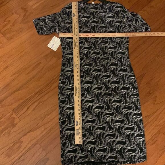 LuLaRoe Size Large metallic sparkly dress - Picture 3 of 7